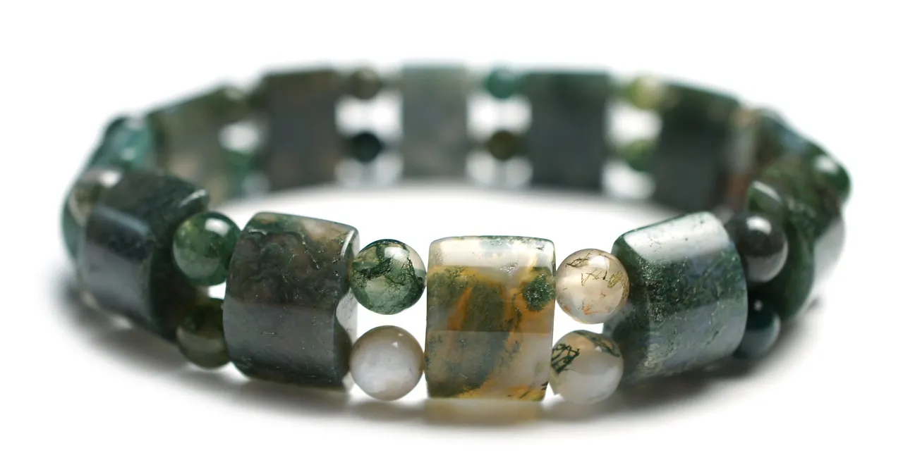 Moss Agate stone
