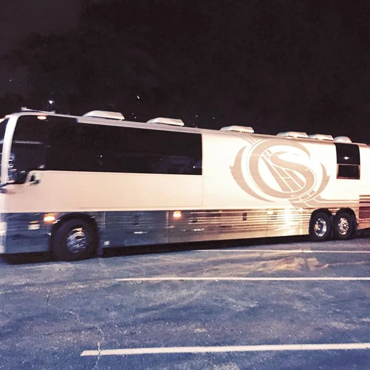 Chicago tour bus