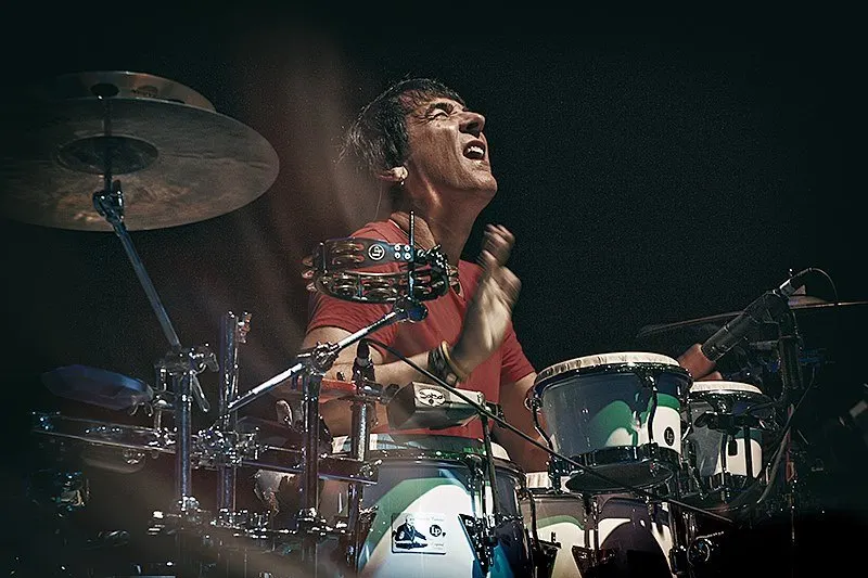 Wally live